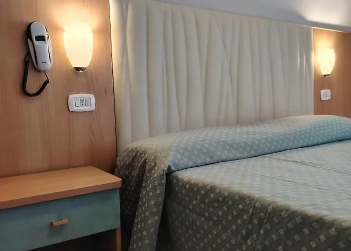 Arlecchino ميلانو ماريتيما