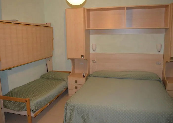 Arlecchino ميلانو ماريتيما