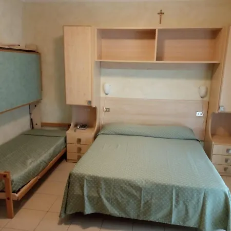 Hotel Arlecchino 3*