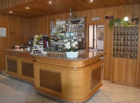 ホテル Arlecchino 3*