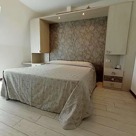 Arlecchino 3* Milano Marittima