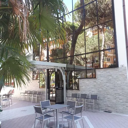 ホテル Arlecchino