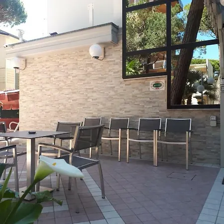 ホテル Arlecchino