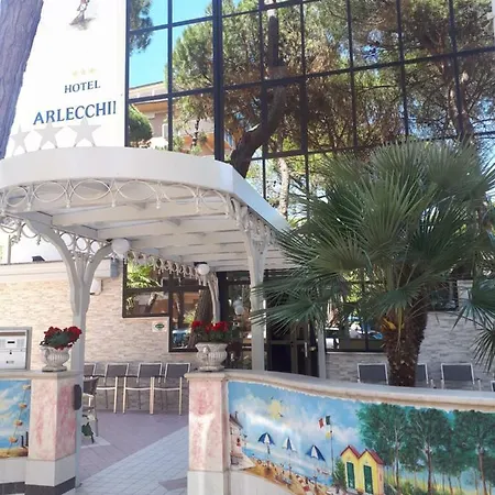 Arlecchino מלון מילאנו מריטימה